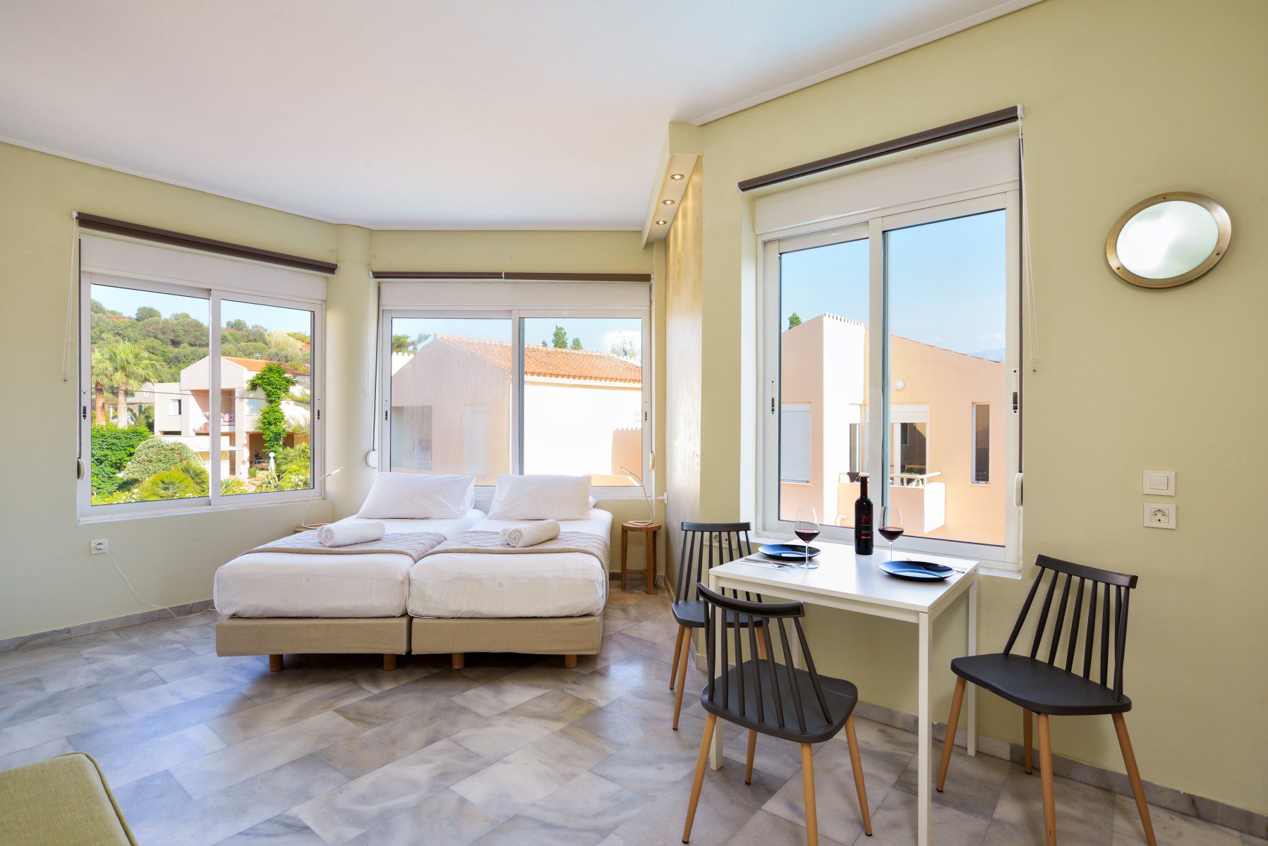 Elma’s Dream Apartments: Η «χρυσή» απόδραση που επαναπροσδιορίζει τη φιλοξενία στα Χανιά