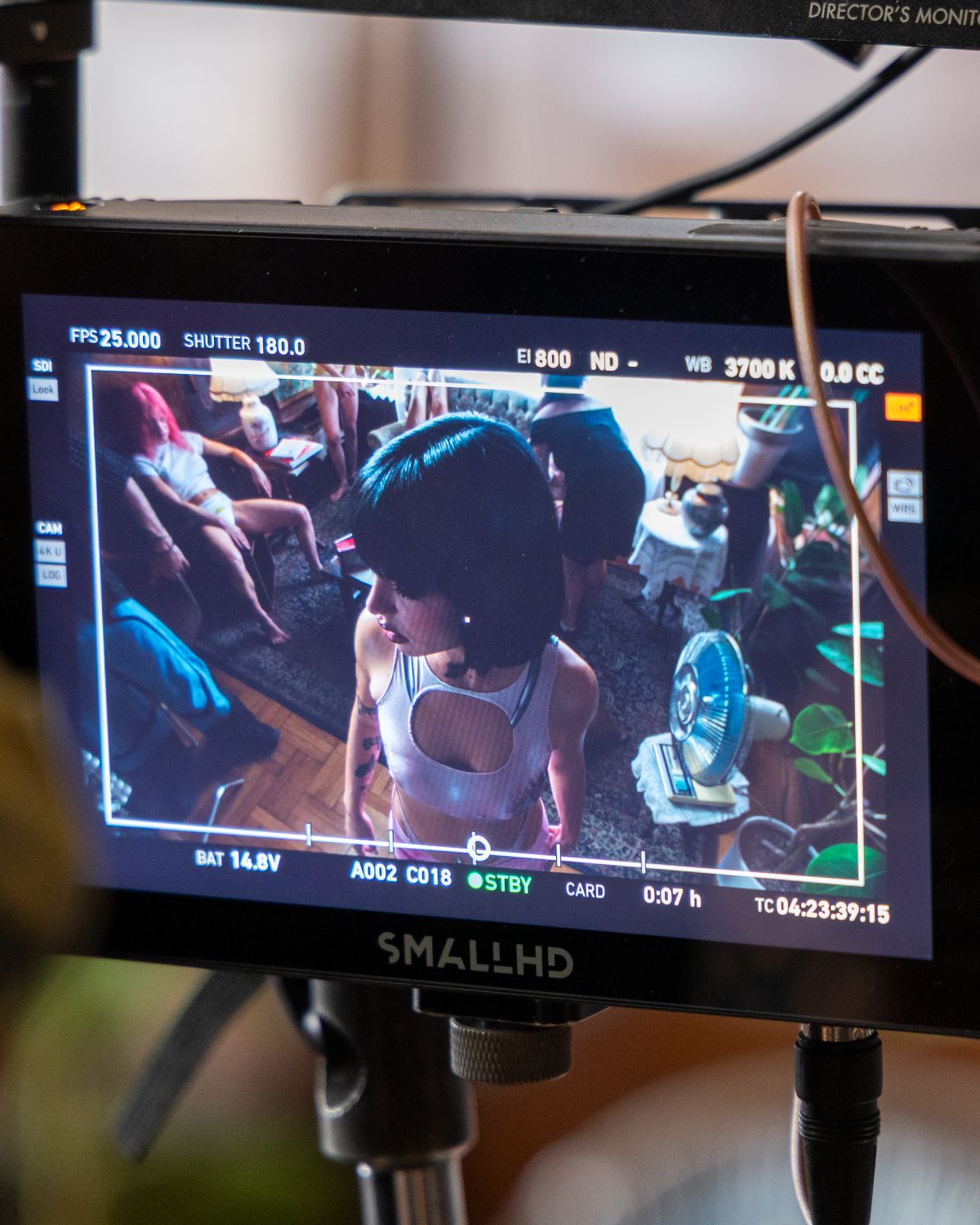 Backstage η Marseaux στο video clip Γρανίτα Λεμόνι