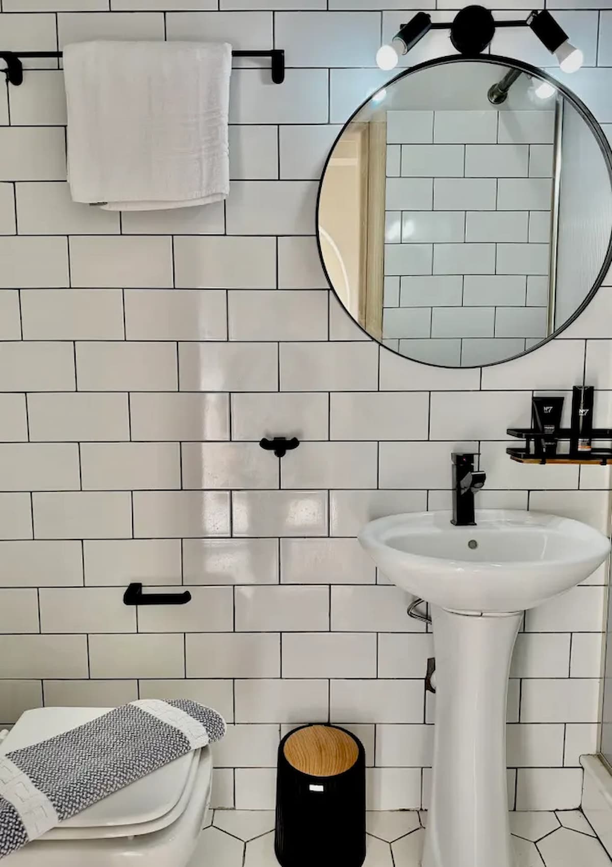 Alga Luxury Suites: Ο νέος ορισμός της διακριτικής πολυτέλειας με φόντο το απέραντο γαλάζιο της Καλύμνου