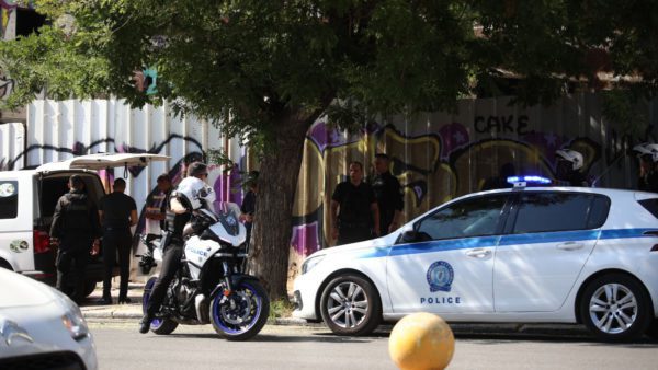 Εντοπίστηκε βαλίτσα με ανθρώπινα μέλη στην Κυψέλη