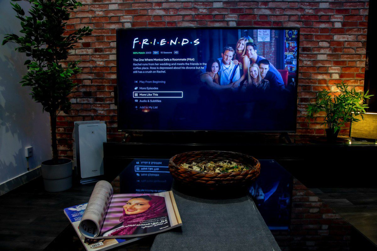 Χαμός στο Netflix: Η σειρά που είχε «κοπεί» επέστρεψε και μπήκε ήδη στο Top 10