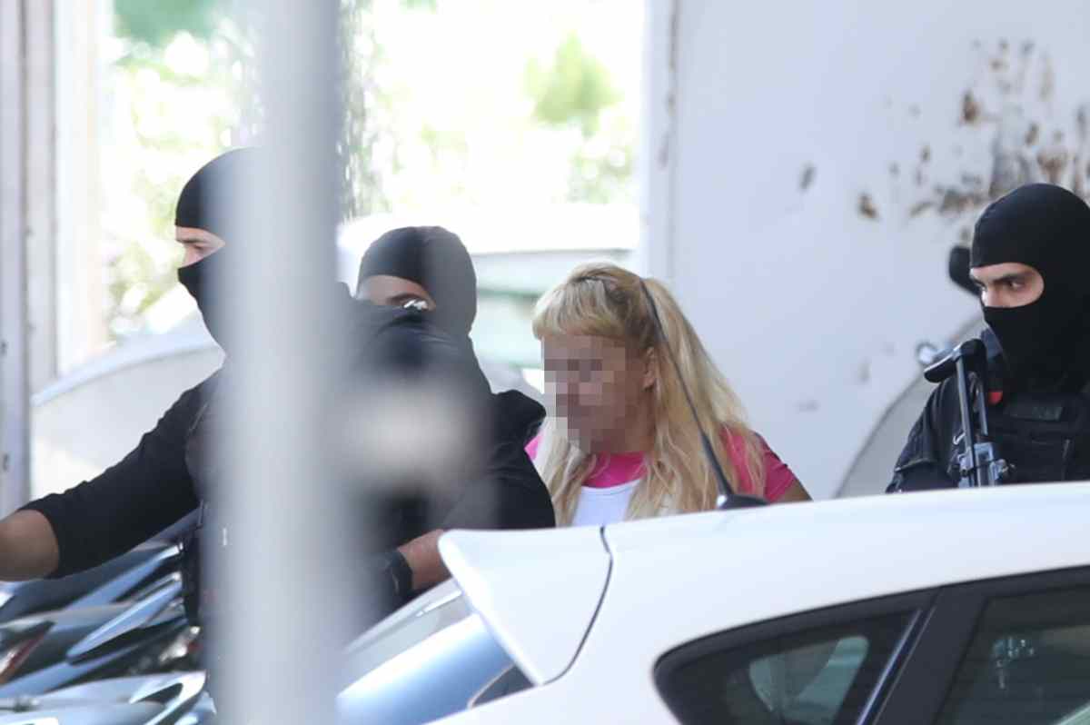 ΣΕ ΑΠΟΛΟΓΙΑ ΕΝΩΠΙΟΝ ΕΙΣΑΓΓΕΛΕΑ ΚΑΙ ΑΝΑΚΡΙΤΗ ΟΔΗΓΗΤΑΙ Η 46ΧΡΟΝΗ ΚΑΤΗΓΟΡΟΥΜΕΝΗ ΓΙΑ ΣΥΜΜΕΤΟΧΗ ΣΤΗΝ EMΠPHΣTIKH EΠIΘEΣH ΣΤΗ MARFIN