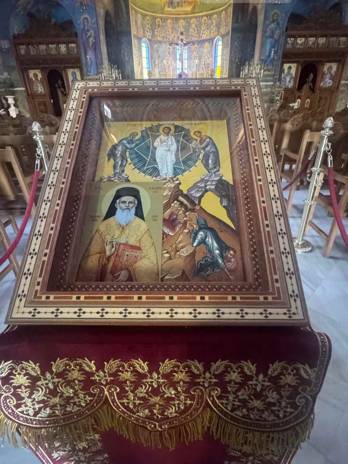 Ιερός Ναός Αγίου Νεκταρίου, Βούλα