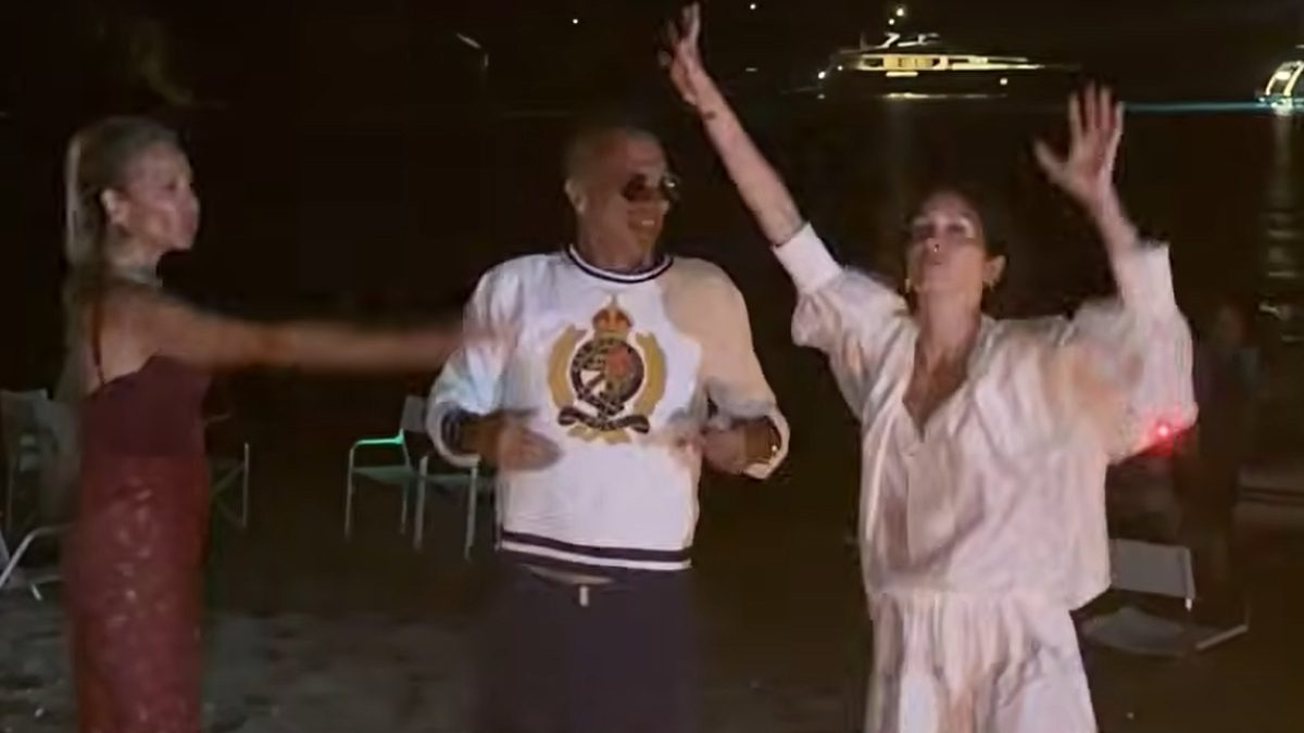 Ηλίας Ψινάκης, Άννα Βίσση, Σοφία Καρβέλα