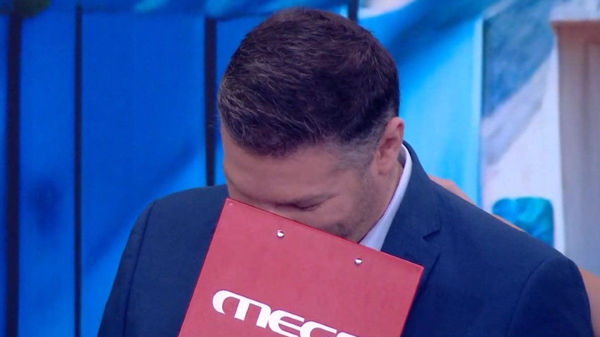 Ο Βασίλης Τσεκούρας στο MEGA