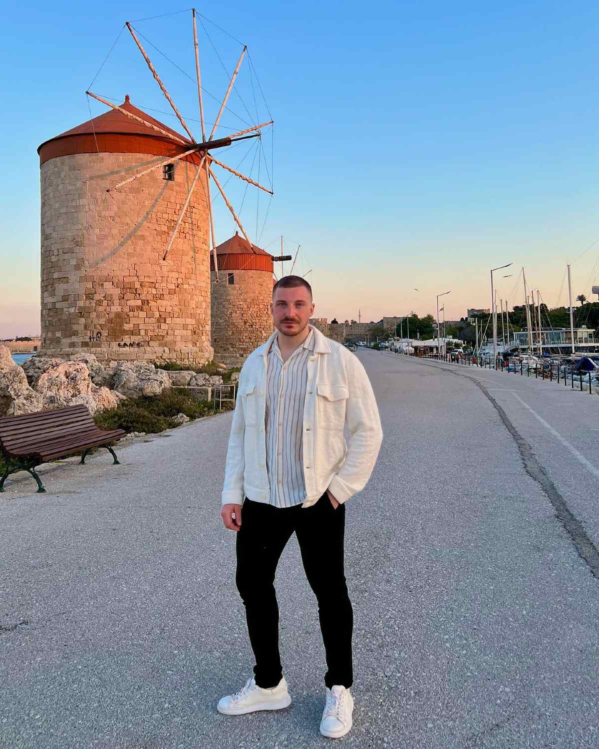 Ο αδελφός της Ιωάννας Τούνη, David