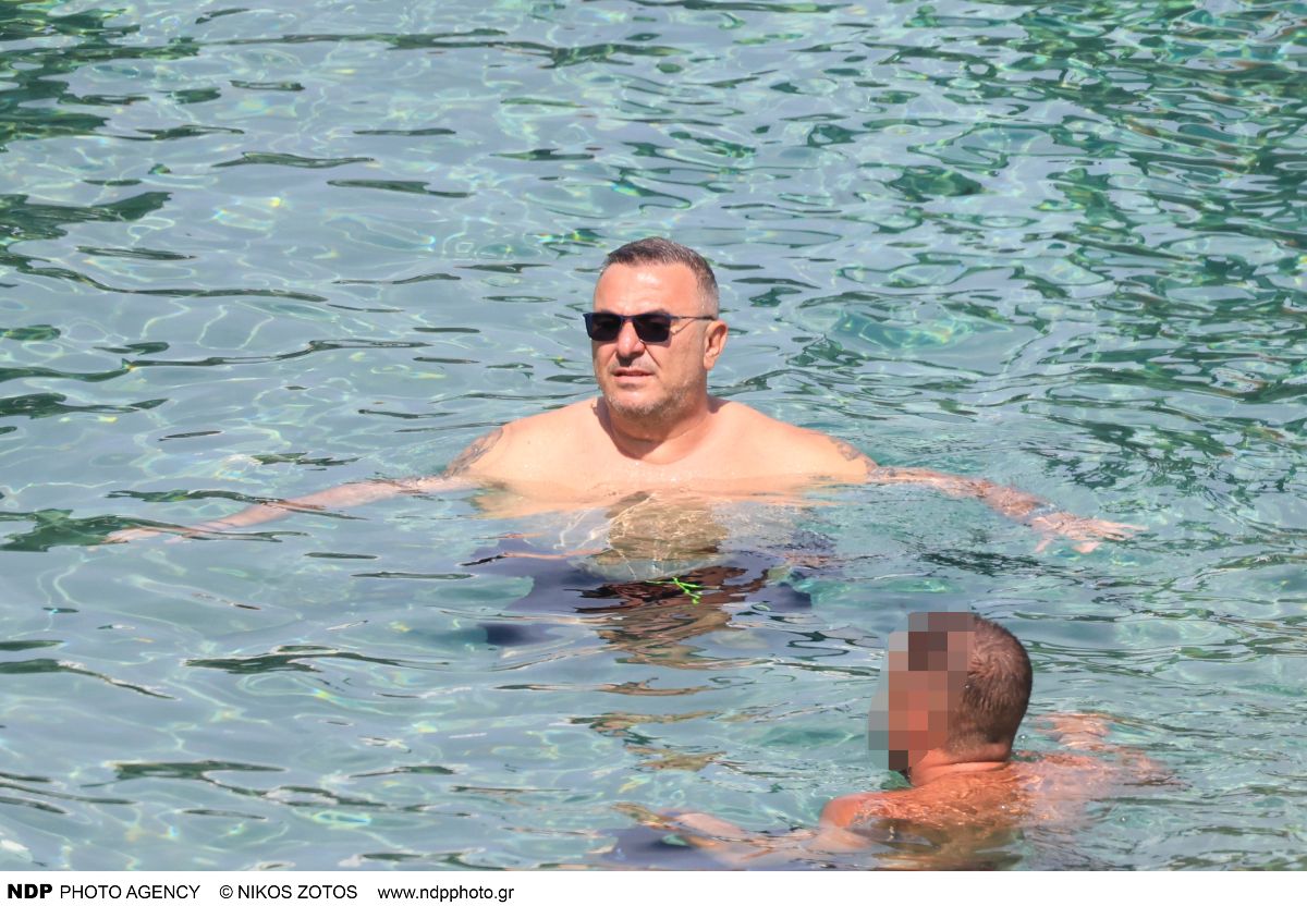 Αντώνης Ρέμος, Υβοννης Μπόσνιακ