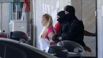 Marfin: Στην Εισαγγελία η 46χρονη που κατηγορείται για συμμετοχή στον φονικό εμπρησμό - Φωτογραφίες
