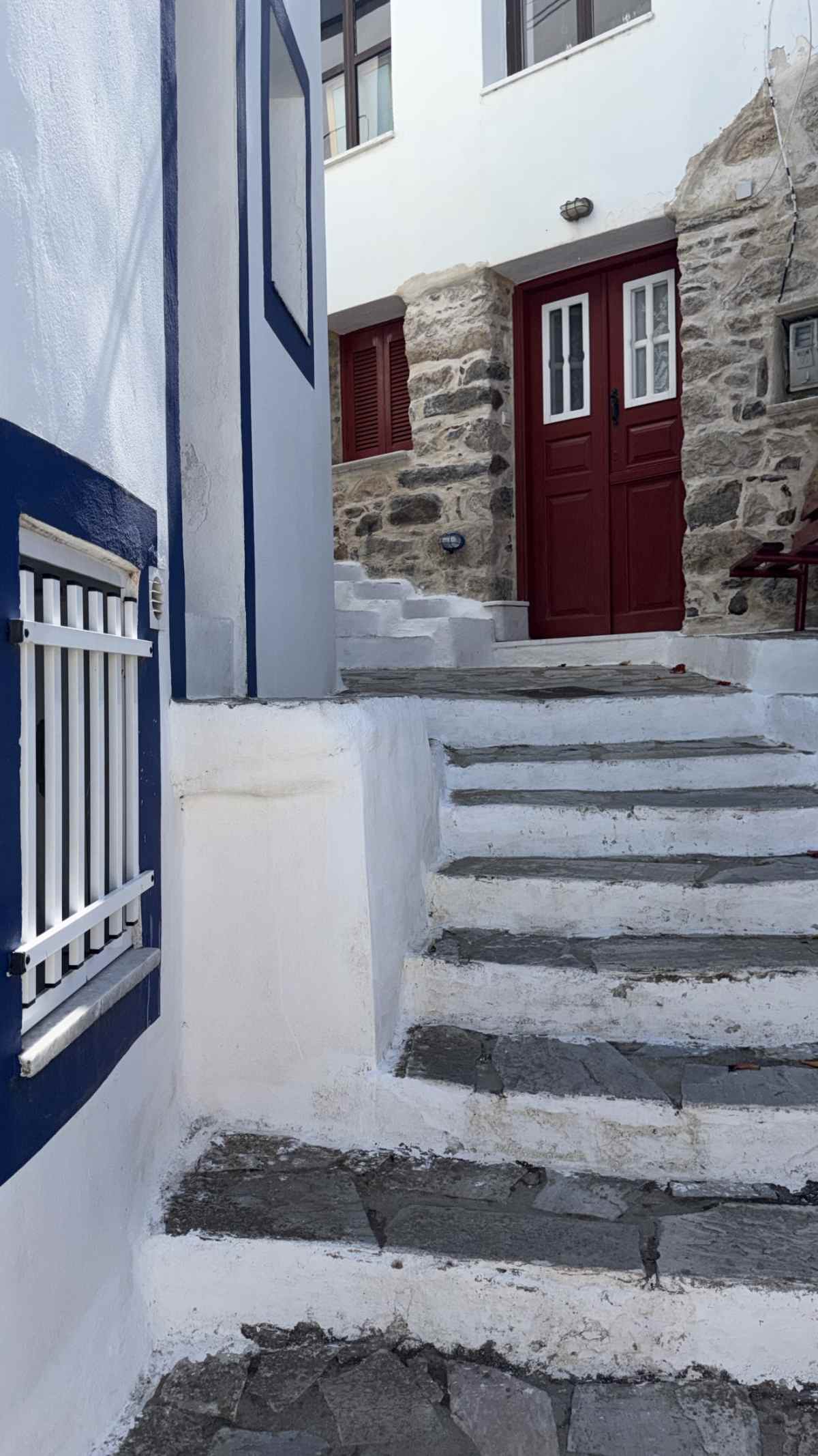 Η ανάρτηση της Φαίης Σκορδά από τη Νάξο