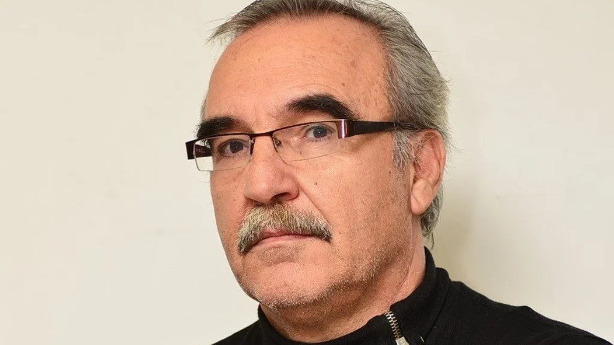Γιάννης Τζούστας