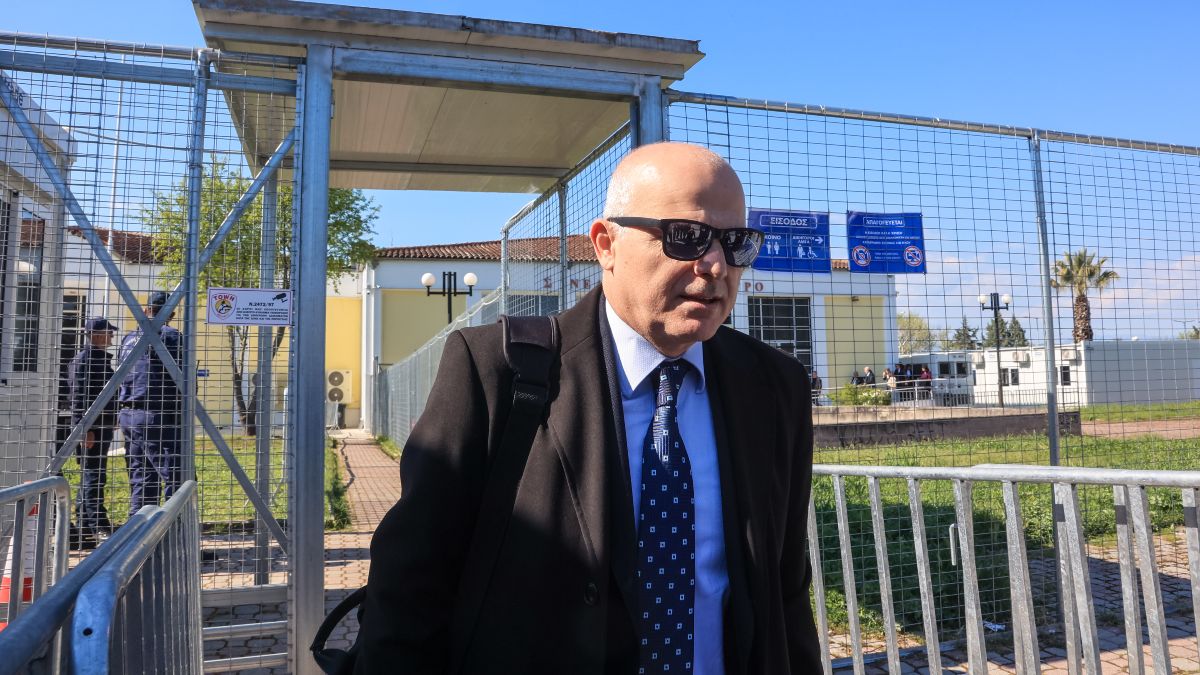 Αντώνης Ψαρόπουλος Τέμπη