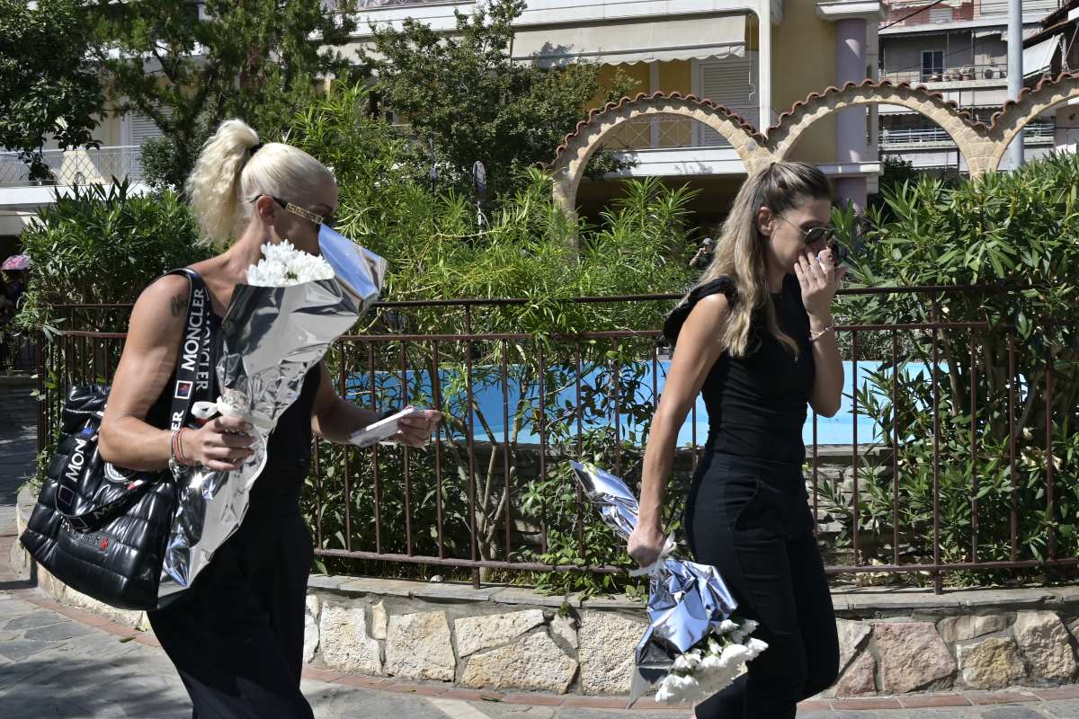 Κηδεία Γιώργου Μαζωνάκη